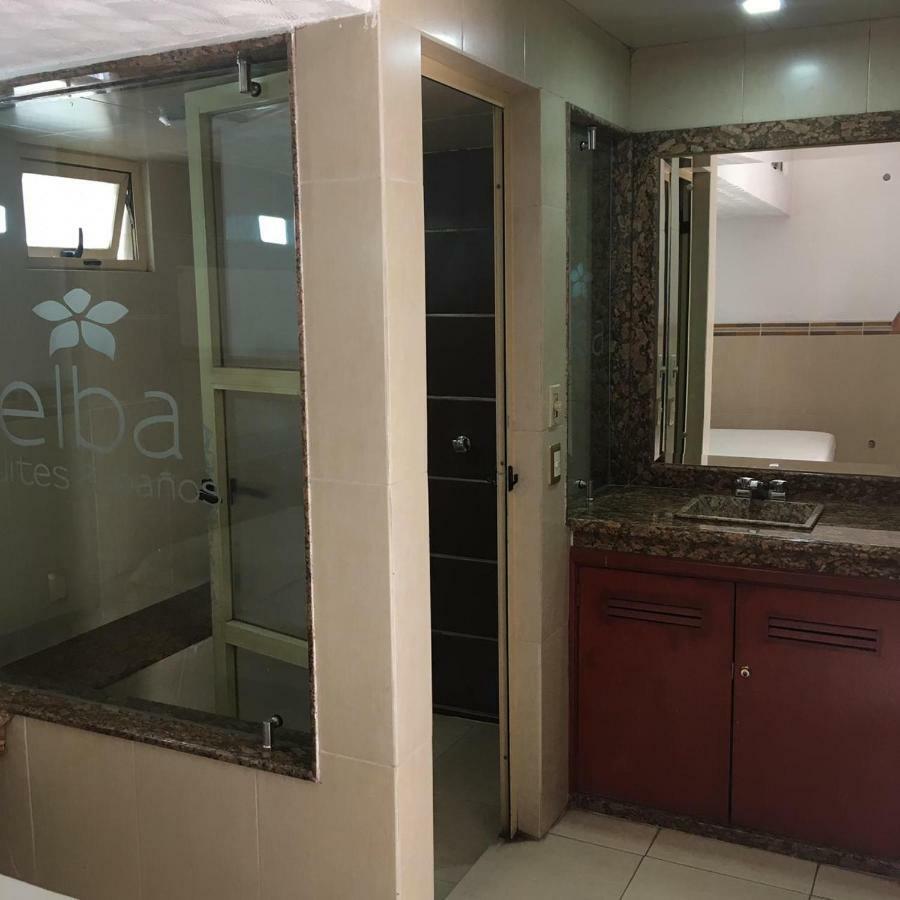 Hotel & Suites Elba Toluca Bagian luar foto